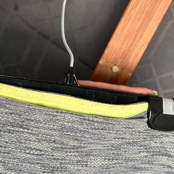 Lululemon Wonder Under Crops Space Dye Size 4 - Picture 5 of 6